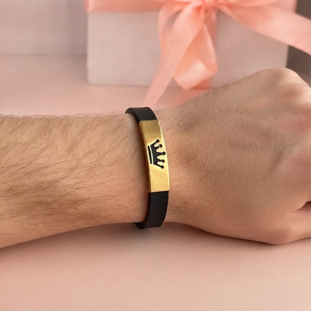 Crown Noir Gold Bracelet